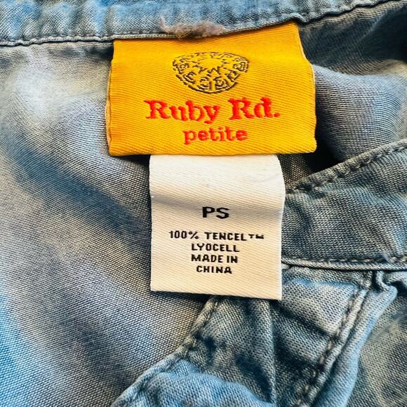 Ruby Rd Petite Women’s PS Tie Dye Shirt Soft Pleats Button Front V Neck ( A0126) - Picture 5 of 5